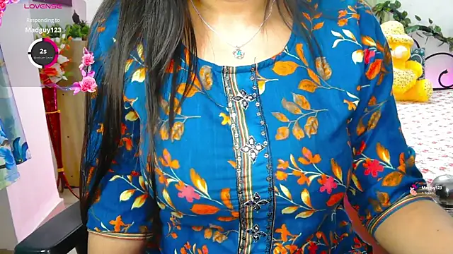 Snapshot of WildDimpi_0 chatting on October 11, 2025, 4:16 pm WildDimpi 0 online show from October 11, 2025, 4:16 pm