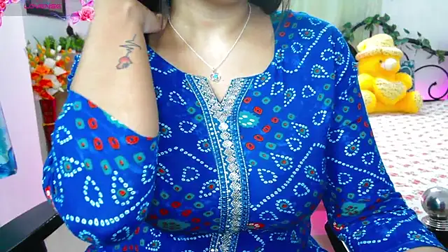 Snapshot of WildDimpi_0 chatting on October 13, 2025, 12:16 pm WildDimpi 0 online show from October 13, 2025, 12:16 pm