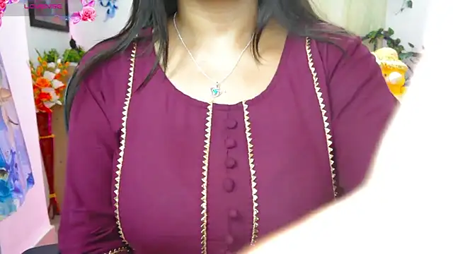 Snapshot of WildDimpi_0 chatting on October 14, 2025, 12:55 am WildDimpi 0 online show from October 14, 2025, 12:55 am