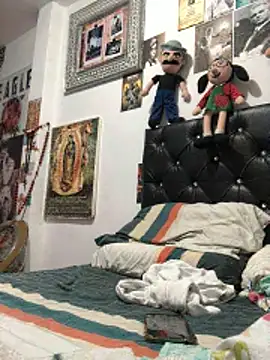 Snapshot of elpeluchenegroxxx3 chatting on March 2, 2026, 2:25 am elpeluchenegroxxx3 online show from March 2, 2026, 2:25 am