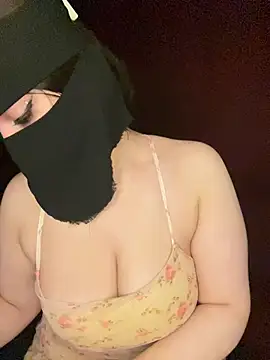 RooVaaN-Xx online show from February 13, 2026, 12:39 am