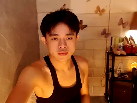 NautyBoyBrazeen 143 online show from March 13, 2026, 6:31 am