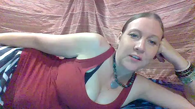 chickandherdick online show from October 12, 2025, 12:20 am
