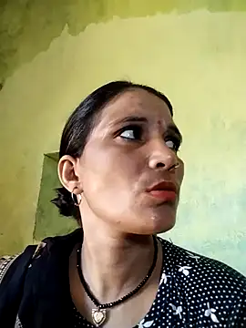 Monika cut online show from September 21, 2025, 7:54 am