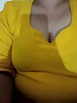 Ritika jain01 online show from December 2, 2025, 6:14 pm