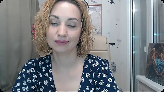 KatrinAlluring online show from October 31, 2025, 4:24 am