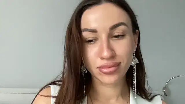 Ilayrisse online show from November 10, 2025, 10:58 am