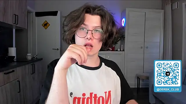 Derek Shameless online show from June 7, 2026, 7:39 pm