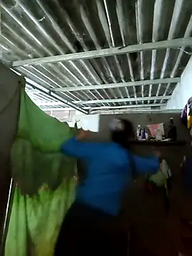 Yumyum kiw online show from December 15, 2025, 12:20 pm