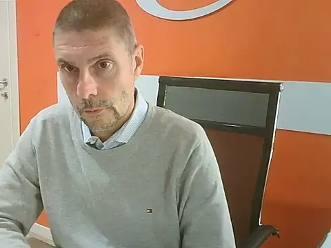 max79ve31 online show from October 8, 2025, 11:52 am