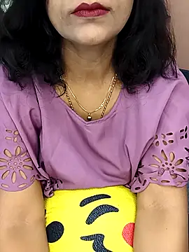 Snapshot of Marathi_rani2 chatting on October 11, 2025, 5:28 am Marathi rani2 online show from October 11, 2025, 5:28 am