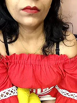 Snapshot of Marathi_rani2 chatting on October 13, 2025, 9:31 am Marathi rani2 online show from October 13, 2025, 9:31 am