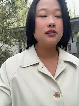 Fengbaby-555 online show from April 14, 2026, 2:28 am