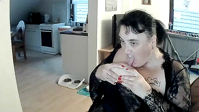 Minou1610 online show from October 11, 2025, 4:27 pm