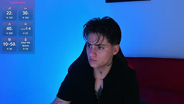 PeytonBox online show from November 3, 2025, 11:33 am