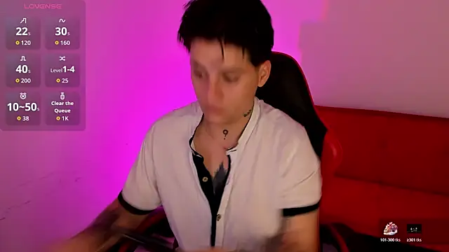 PeytonBox online show from November 5, 2025, 11:32 am