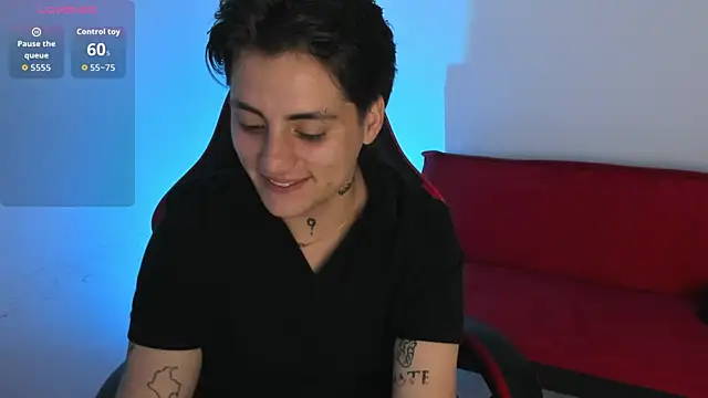 PeytonBox online show from November 20, 2025, 11:32 am