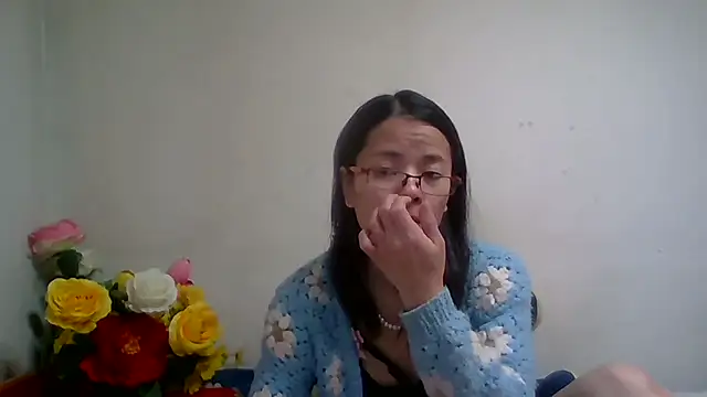 Snapshot of sweethanajapanese chatting on February 18, 2026, 12:23 pm sweethanajapanese online show from February 18, 2026, 12:23 pm