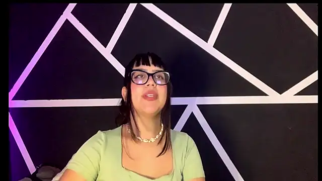 Melody dreams online show from September 30, 2025, 5:01 am