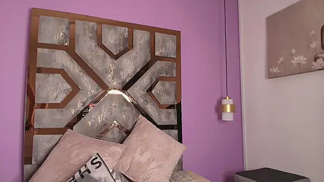 Snapshot of Electra_Gosselin chatting on October 7, 2025, 12:13 pm Electra Gosselin online show from October 7, 2025, 12:13 pm