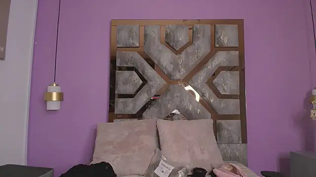 Electra Gosselin online show from October 20, 2025, 12:05 pm