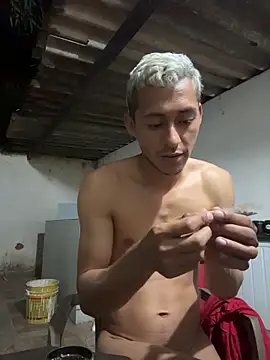 Boy hot- online show from April 15, 2026, 9:49 am