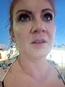 nakedgarbageperson online show from June 25, 2026, 11:59 am