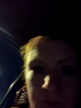 nakedgarbageperson online show from June 30, 2026, 5:52 am