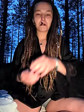 bitch Marley online show from September 22, 2025, 5:04 pm