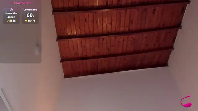 Snapshot of nicolehenna chatting on October 8, 2025, 1:36 am nicolehenna online show from October 8, 2025, 1:36 am