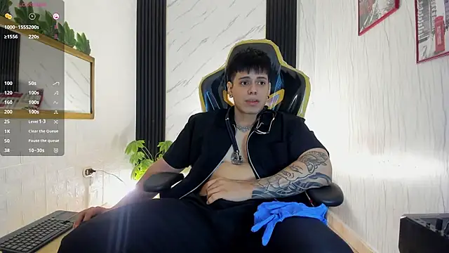 xKevyn online show from October 30, 2025, 12:39 pm