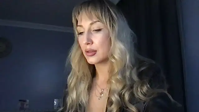 Pyrelissa online show from December 21, 2025, 5:42 pm