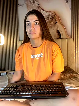 Snapshot of Dakota_Evanns chatting on October 23, 2025, 2:16 pm Dakota Evanns online show from October 23, 2025, 2:16 pm