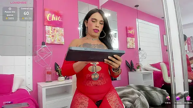 TransDoll09 online show from October 16, 2025, 4:19 pm