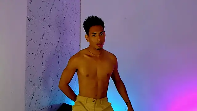 lorian vikel online show from March 15, 2026, 4:29 am