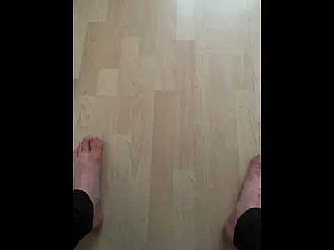 Immerhartundgeil online show from April 1, 2026, 5:08 am