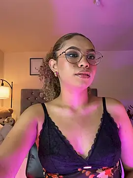 OxanaFedorova1- online show from February 6, 2026, 9:29 pm