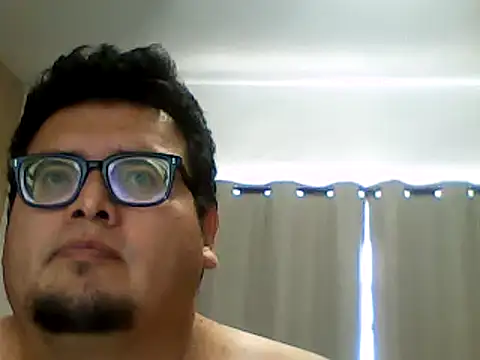 Santiagoqro85 online show from October 16, 2025, 3:57 pm