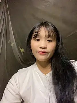 Snapshot of mika-bae chatting on September 28, 2025, 3:01 am mika-bae online show from September 28, 2025, 3:01 am