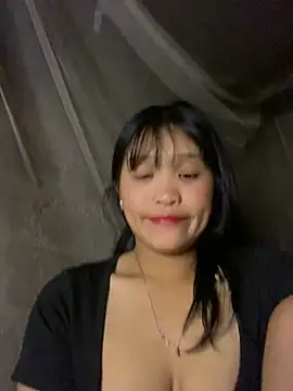 Snapshot of mika-bae chatting on September 28, 2025, 3:50 pm mika-bae online show from September 28, 2025, 3:50 pm