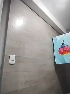 ThiagoFernandezChancay25 online show from November 27, 2025, 1:18 am