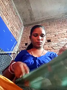 Snapshot of Notyriya7 chatting on November 3, 2025, 5:09 am Notyriya7 online show from November 3, 2025, 5:09 am