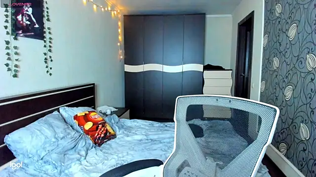 Snapshot of bonnybimi chatting on October 22, 2025, 1:44 pm bonnybimi online show from October 22, 2025, 1:44 pm