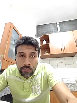 Snapshot of Mac50rus chatting on September 20, 2025, 3:51 am Mac50rus online show from September 20, 2025, 3:51 am