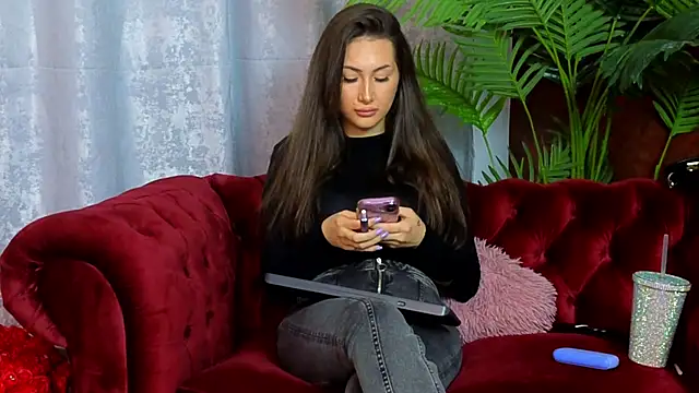 CanndyChloe online show from October 2, 2025, 6:53 am