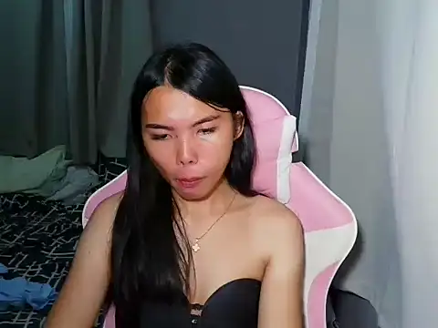 Snapshot of cutie_milker chatting on May 25, 2026, 12:33 pm cutie milker online show from May 25, 2026, 12:33 pm