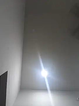 Chanderi19 online show from September 28, 2025, 5:51 pm