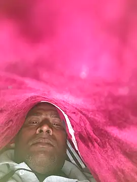 Chanderi19 online show from December 15, 2025, 4:44 pm