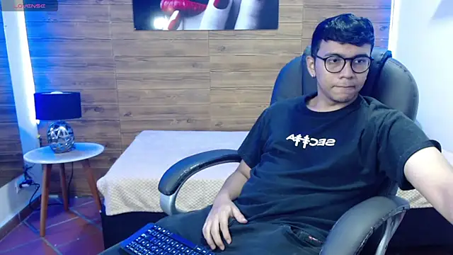 titanxero online show from October 19, 2025, 12:50 pm