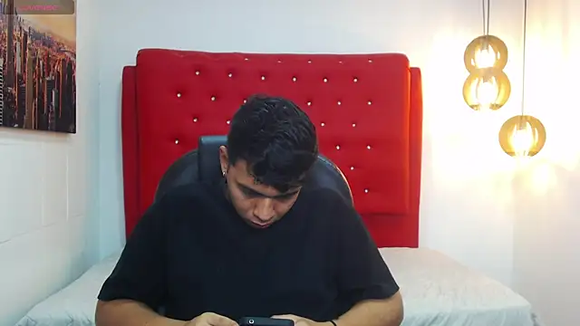 titanxero online show from November 15, 2025, 12:23 pm